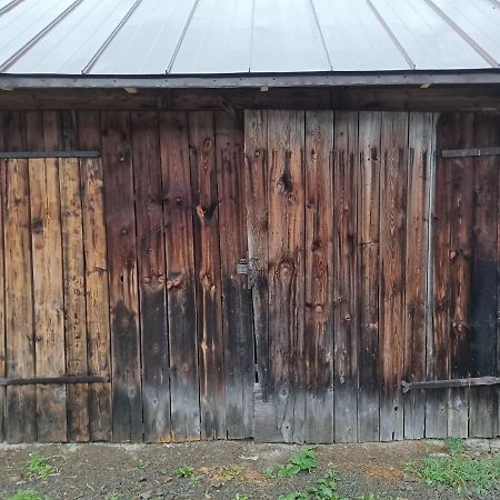 Turisticka Ubytovna Chalupa Runina 8 Buitenkant foto