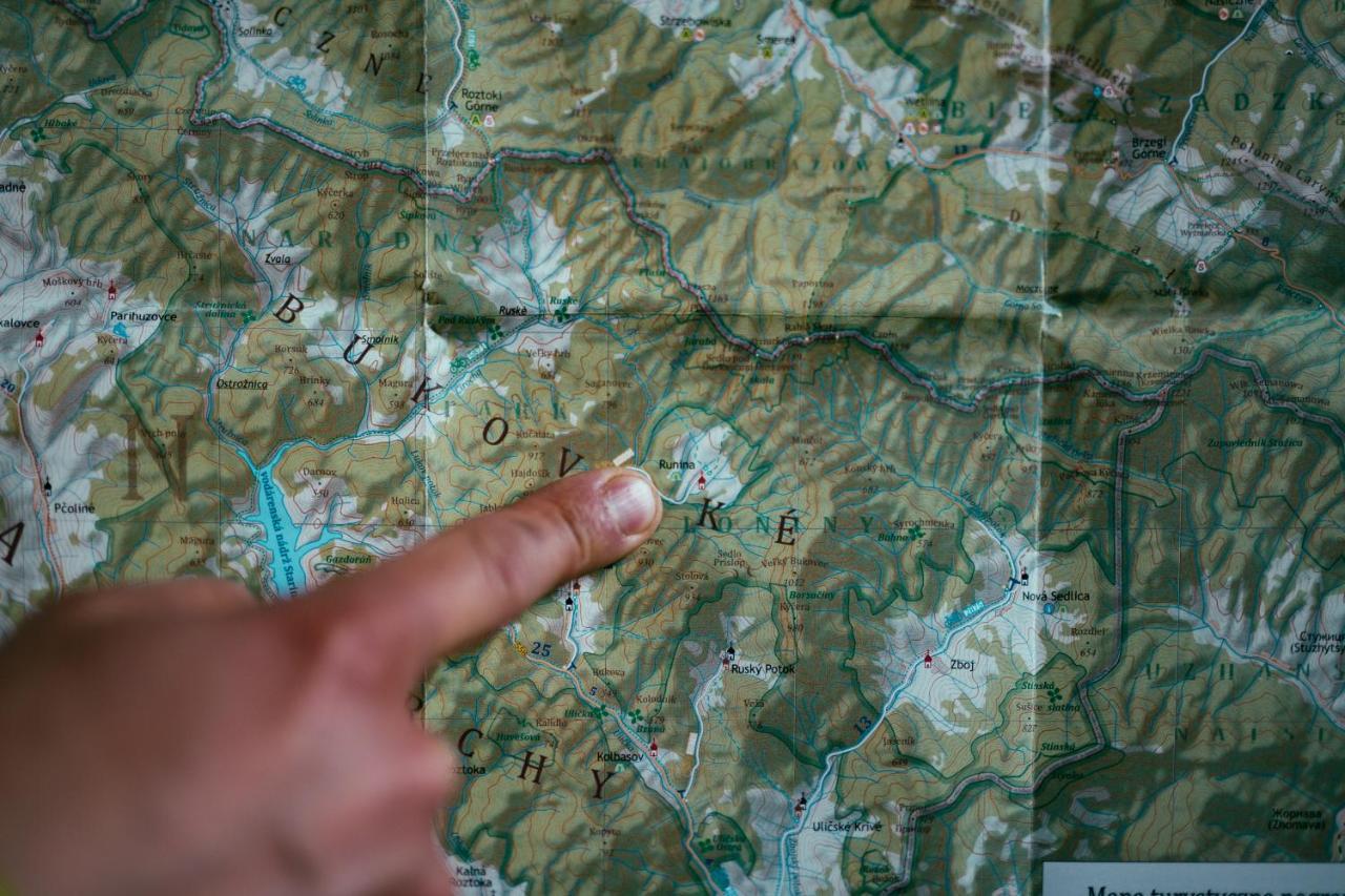 Turisticka Ubytovna Chalupa Runina 8 Buitenkant foto